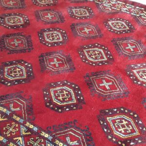 Tapete Caucasiano código 300-03235 1,92x1,08=2,07m²